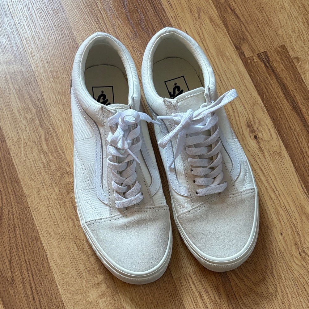 NWOT Checkered Vans